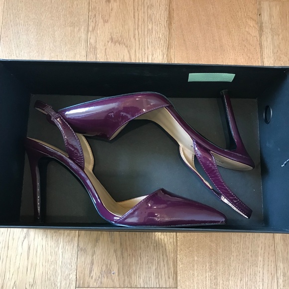 Banana Republic Slingback Heel W/Box - Picture 6 of 7